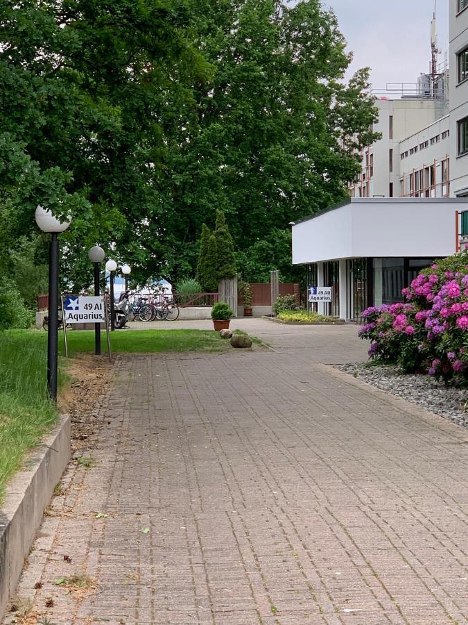 Kleine Moewe, Exklusives Ein Zimmer Apartment Mit Sauna Im Haus Wunstorf Luaran gambar